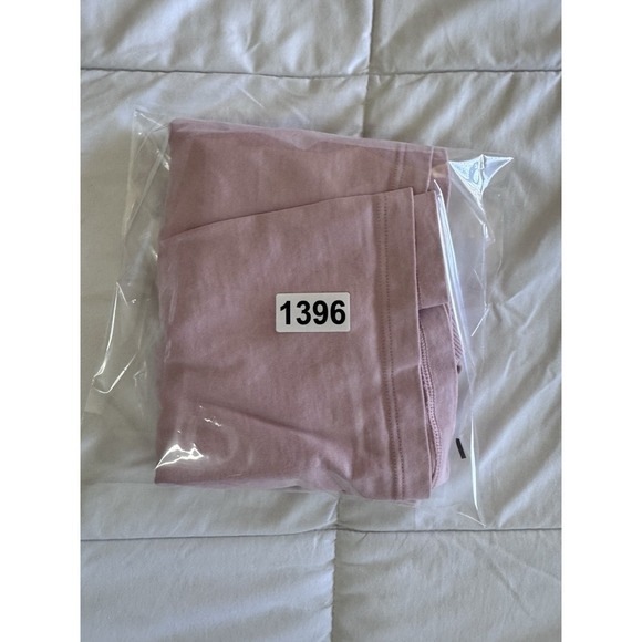 Lululemon Size 10 Relaxed-Fit Cotton Jersey Tee Graphic Pink Logo Oversized EUC - Picture 9 of 9